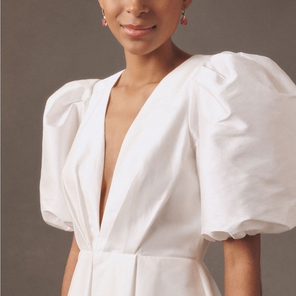 Watters Bungalow Puff-Sleeve Deep-V Taffeta Maxi Dress - Picture 2 of 5